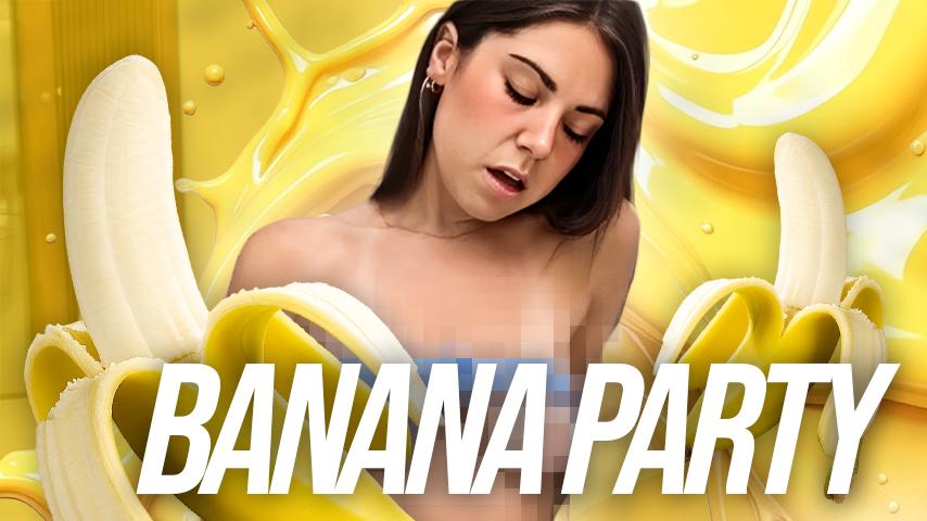 Neues bananenspielzeug – oh mein gott, es hat mich in ein zitterndes häufchen elend auf dem badezimmerboden verwandelt.