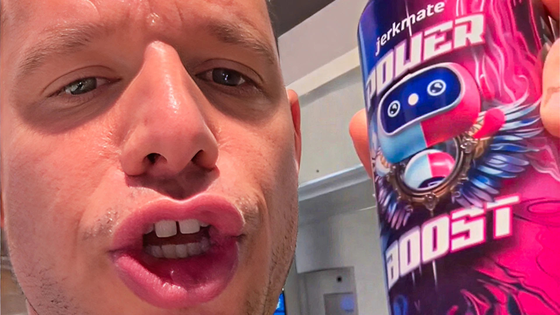 Flughafen-Kontrolle, Gooner-Saft & riskantes Handgep&auml;ck