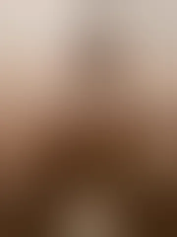 Big ass and long legs 😏😈
