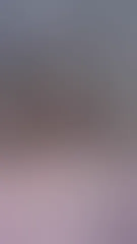 "100% natural, sexy petite tease 🍭"