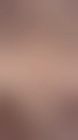 MILF with big tits  and lots of milk🔥