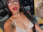 Mia_Bloom