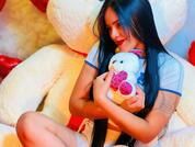 Lucy_Brunno