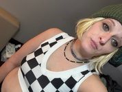 KittyBooBooFuxx