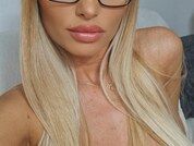 IsaVelvetxxx