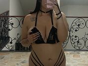 MaeveBigBoobs