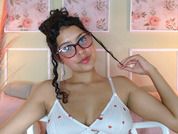 CurlyDani