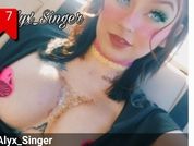 Alyx_Singer