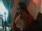 Bella_Roussee