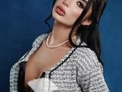 Sussan_White