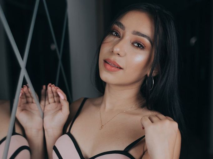 LauraSquirterr