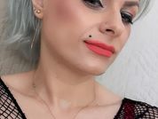 Golden_Lady_WOW