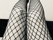 Hornyhotwife83