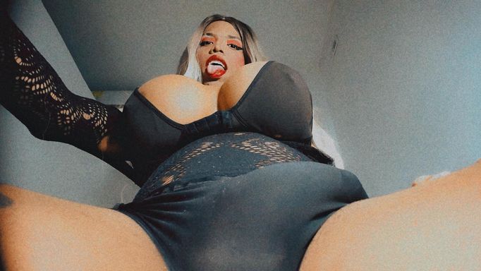 valentinabigblackcock