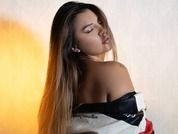 megann_glow