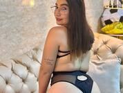 Lizzi_Carter