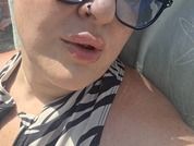 CuteAndCurvyX