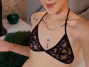 EMILYY_ROSE