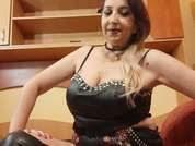 EvelyneFlirtyMilf