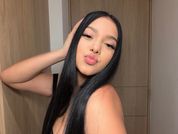 MiaYoung19