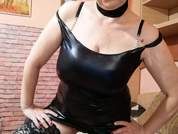 EvelyneFlirtyMilf