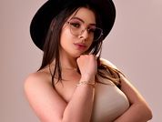 VanessaClose