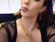 VanessaSquirttt
