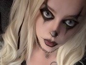 BrattyLittleDemonX
