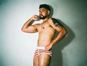 Derry_HugeCock