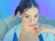 Greta_Petite