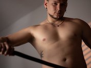 Izui_Pierce