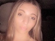 Madi_wetpussy