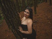 Mia_Greys