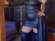 Mistress_Raven_Sinclair