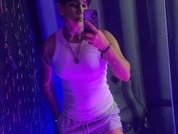 ZhoeSexyGirl