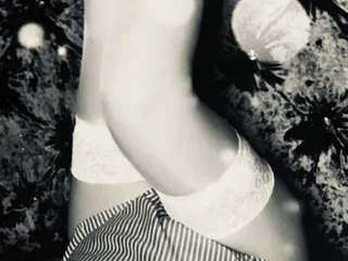 DeliciousDeeDee