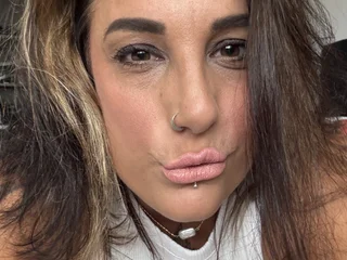 IvyBelle_MilfUK