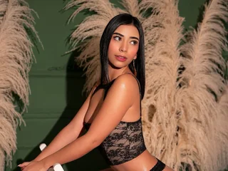 KandyBella18