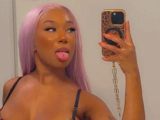 Luxe_doll profile