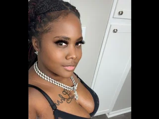 MistressMiaBrown profile