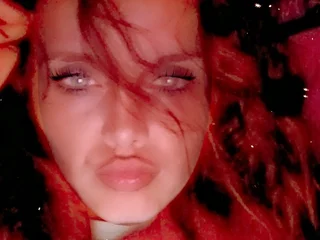 NikkiLeeXX