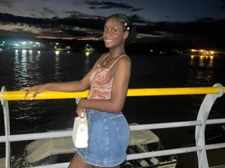 Pamela_Ebony profile