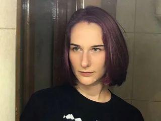 StefanieYear profile