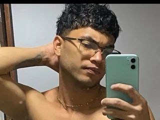 hot_guy_sweet profile