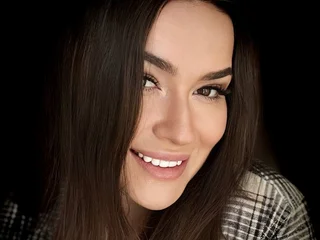 AliceOfWondersss profile