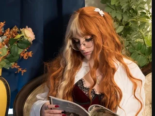 Aliceyourwonderlandof profile
