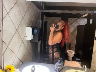 Alonie profile