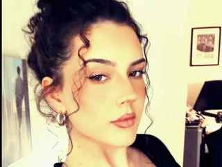 CherryKittyKiss profile