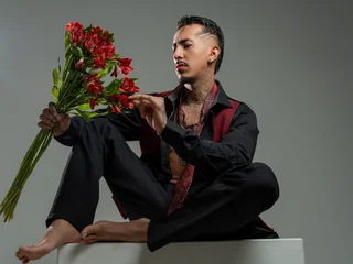 Donovan_Desmond profile