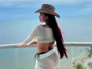 Ema_Jones profile
